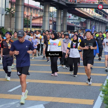 Runner Photo 5033756