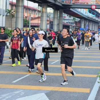 Runner Photo 5033758