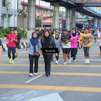 Runner Photo 5033789