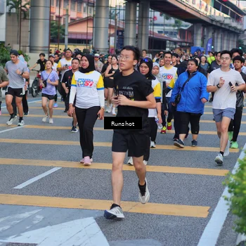 Runner Photo 5033876