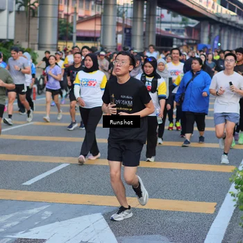Runner Photo 5033899