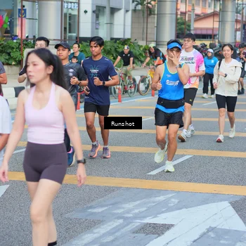 Runner Photo 5033911