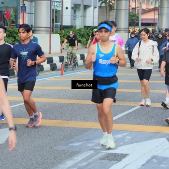 Runner Photo 5033916