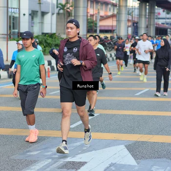 Runner Photo 5033931