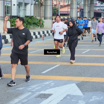 Runner Photo 5033944