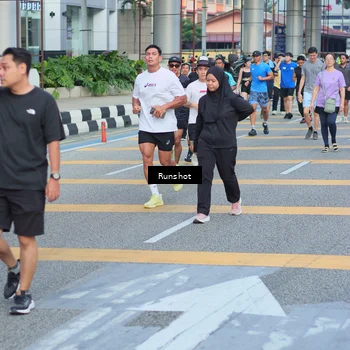 Runner Photo 5033945