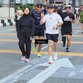 Runner Photo 5033951