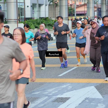 Runner Photo 5033990