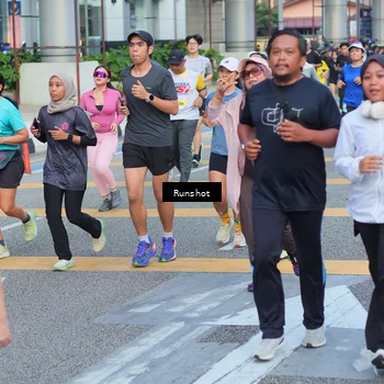 Runner Photo 5034000