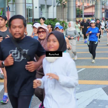 Runner Photo 5034006