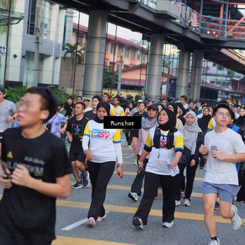 Runner Photo 5034022