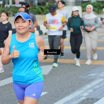 Runner Photo 5034023