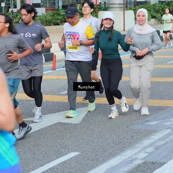Runner Photo 5034026