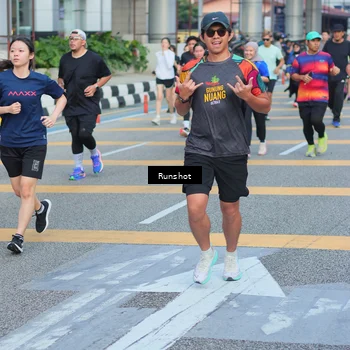 Runner Photo 5034042