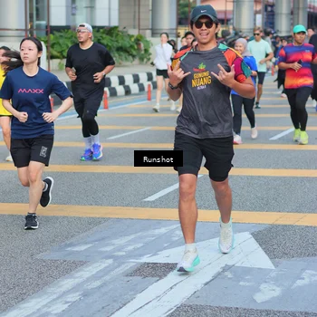 Runner Photo 5034046