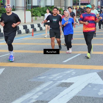 Runner Photo 5034055