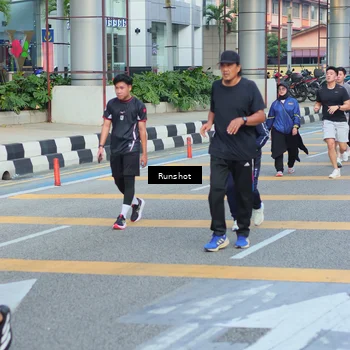 Runner Photo 5034063