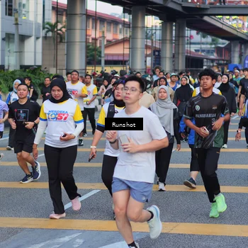 Runner Photo 5034093