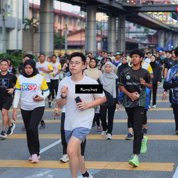 Runner Photo 5034095