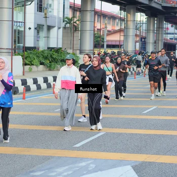 Runner Photo 5034143