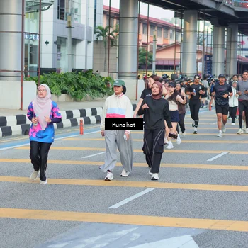 Runner Photo 5034145