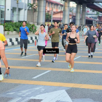 Runner Photo 5034211