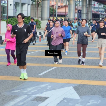 Runner Photo 5034236