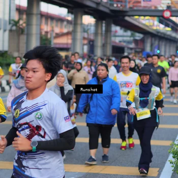 Runner Photo 5034280
