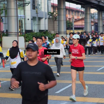 Runner Photo 5034354