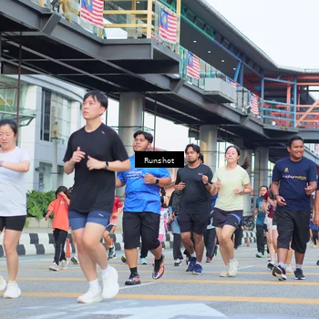Runner Photo 5034384