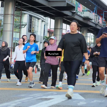 Runner Photo 5034660