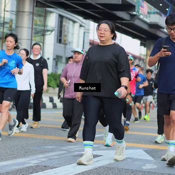Runner Photo 5034663
