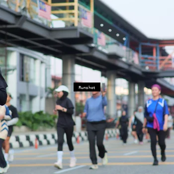 Runner Photo 5034702