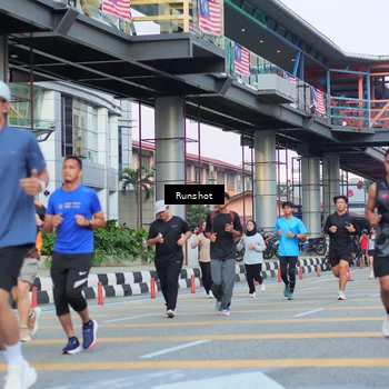 Runner Photo 5034752