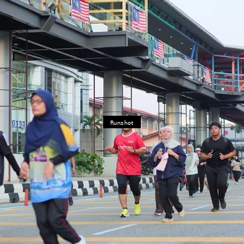 Runner Photo 5034755
