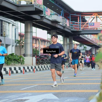 Runner Photo 5034790