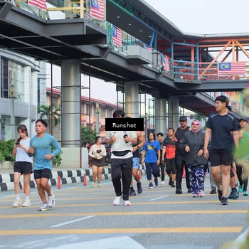 Runner Photo 5034858