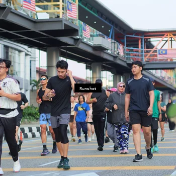 Runner Photo 5034876