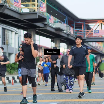 Runner Photo 5034884