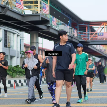 Runner Photo 5034899