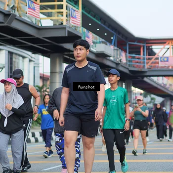 Runner Photo 5034901