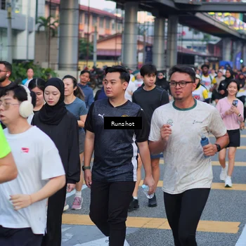 Runner Photo 5034910