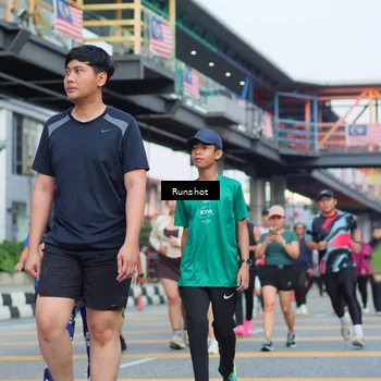 Runner Photo 5034911