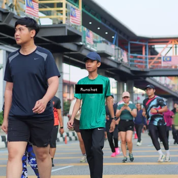 Runner Photo 5034924