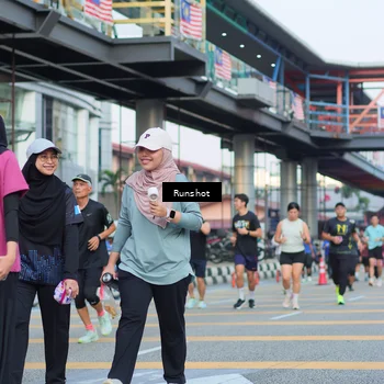 Runner Photo 5035005