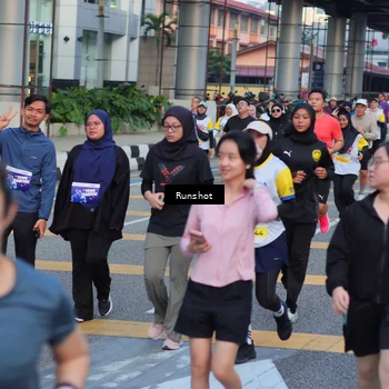 Runner Photo 5035254