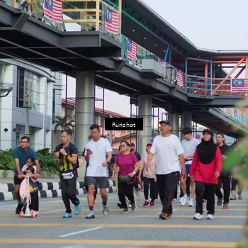 Runner Photo 5035657
