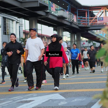Runner Photo 5035674