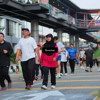 Runner Photo 5035679