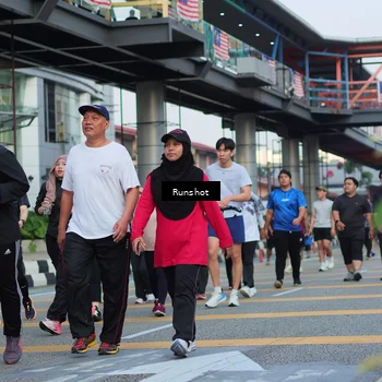 Runner Photo 5035684